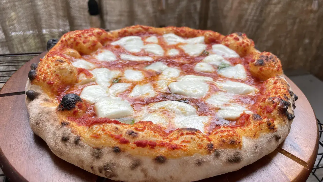 Pizza: Salami, Pepperoni, Chorizo Co wybrać i dlaczego?
