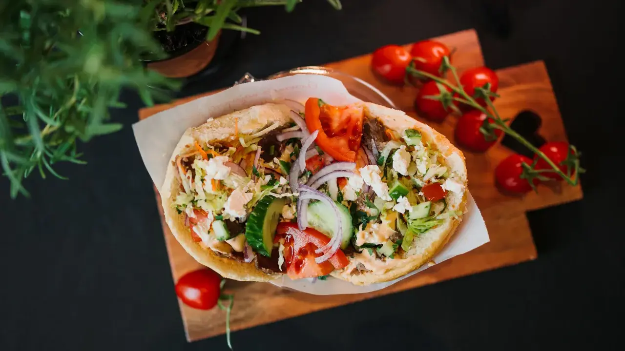 Kebab bez winy? Zrób fit biały sos czosnkowy bez majonezu!