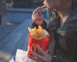 Chrupiące frytki z McDonald's? Odgrzej je jak ekspert!