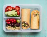 Sałatka z zielonej soczewicy: Jak stworzyć idealny lunchbox na wynos?