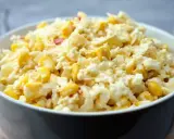 Szybka i tania sałatka z surimi i kukurydzy hit na każdą okazję