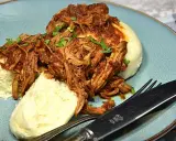 Pulled pork z piekarnika: Jak zrobić idealnie soczyste?