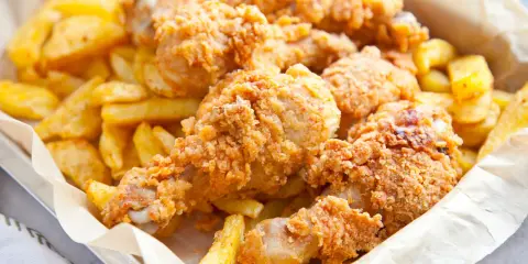 Panierka jak z KFC: Mój sekret na chrupiącego kurczaka w domu