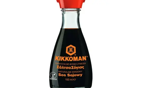 Z czego jest sos sojowy? Odkryj składniki i sekrety smaku