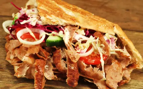 Kebab na diecie? Tak! Jedz mądrze i chudnij!