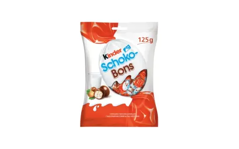 Opakowanie Kinder Schoko-Bons 125g. W środku czekoladki z mlecznej czekolady z nadzieniem mlecznym i orzechami. Zastanawiasz się nad schoko bons kcal?