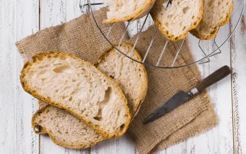 Frytki z czerstwego chleba: Zero waste, chrupkość i oszczędność!