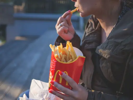 Chrupiące frytki z McDonald's? Odgrzej je jak ekspert!
