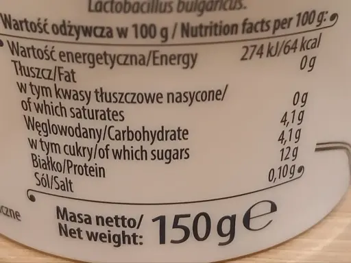 Informacja o wartościach odżywczych skyr: 64 kcal w 100g, 0g tłuszczu, 4,1g węglowodanów, 12g białka. Netto 150g.
