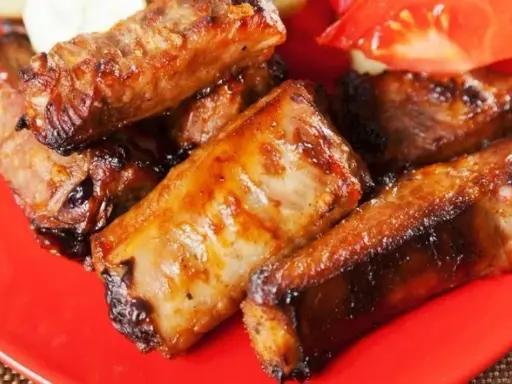 Żeberka BBQ "fall-off-the-bone": Mój przepis na idealną miękkość