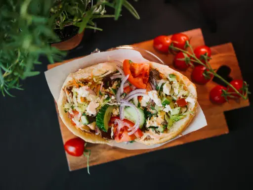 Kebab bez winy? Zrób fit biały sos czosnkowy bez majonezu!