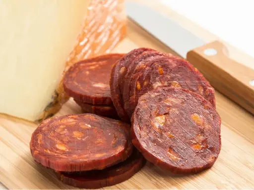 Chorizo: Co to jest? Łagodne czy ostre? Pełny przewodnik.