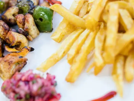 Kraftowe mięso kebab – co to znaczy i dlaczego warto je spróbować?