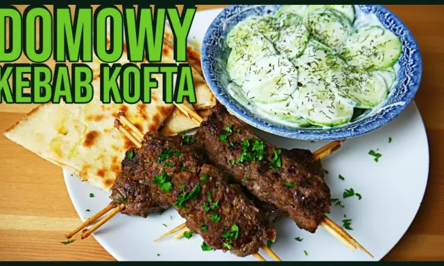 Ile kcal ma kebab? Zaskakujące kalorie w Twoim ulubionym daniu