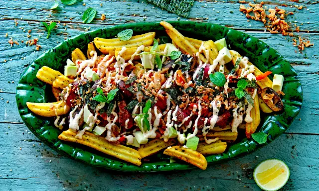 Loaded fries: Odkryj przepisy na frytki z dodatkami, które pokochasz!