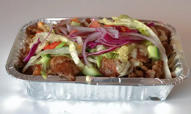 Mały czy duży kebab box? Ile mięsa naprawdę dostajesz?