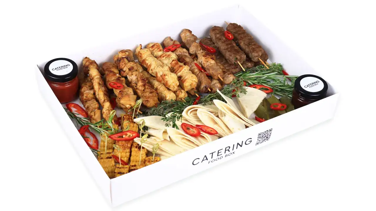kebab box mały duży por&oacute;wnanie