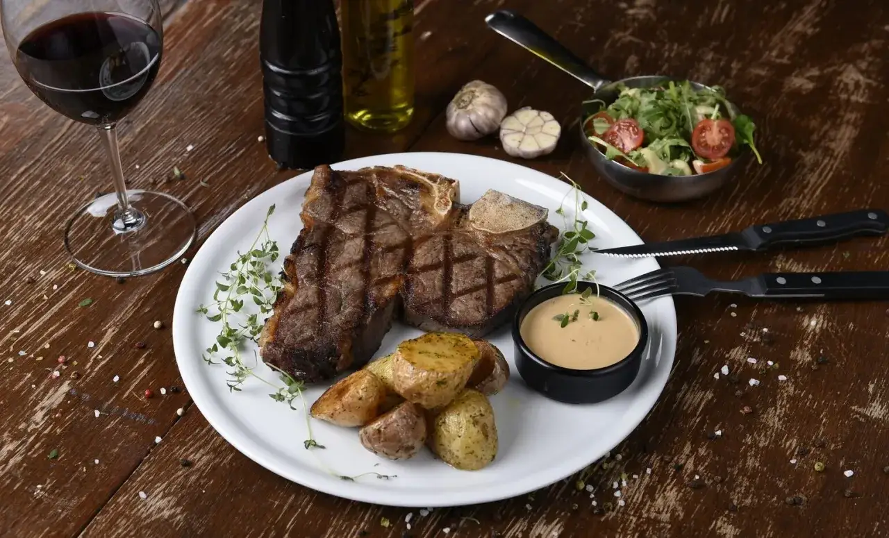 antrykot rostbef T-bone wołowina