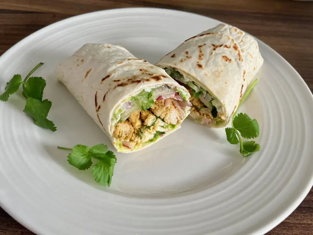 domowy kebab fit z kurczakiem i warzywami
